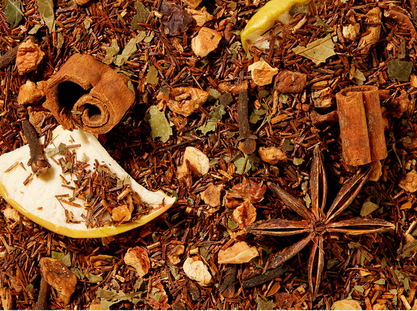 Tojáslikőrös sült alma tea